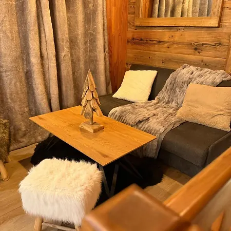 Cosy Vue Montagne * Les Gets